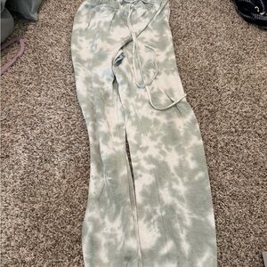 Tie-Dye Lulus Lounge Pants